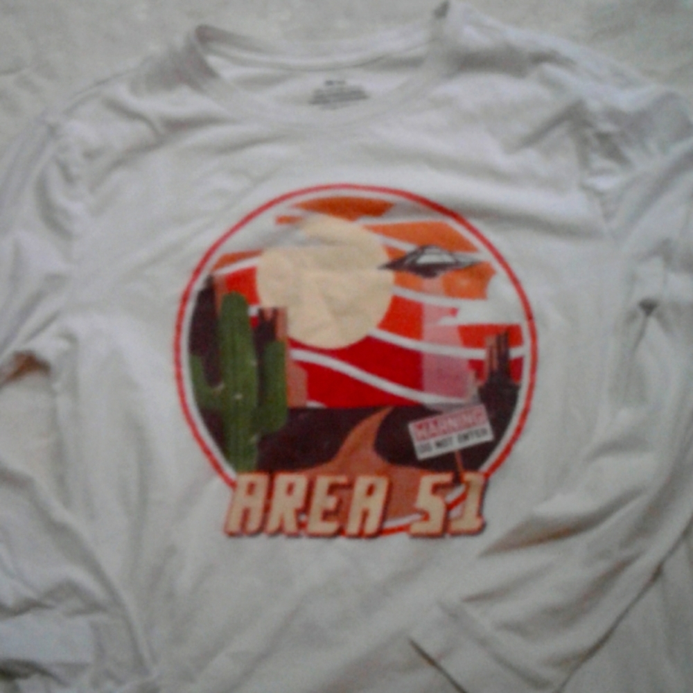 Men's baseball sleeve shirt area 51